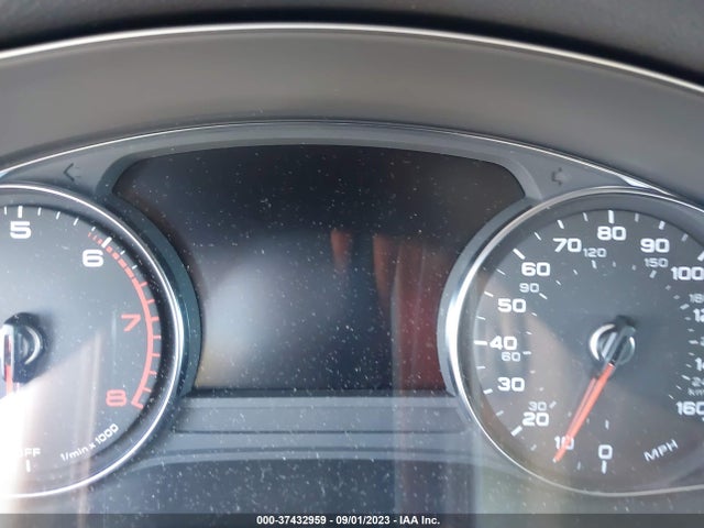 WA1GAAFY1N2106977 Audi Q5 S Line Premium