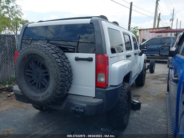 2010 HUMMER H3 SUV VIN: 5GTMNGEE4A8123635