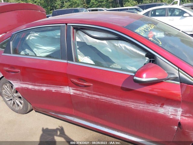 2015 HYUNDAI SONATA SPORT VIN: 5NPE34AF4FH126767