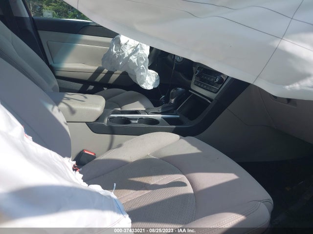 2015 HYUNDAI SONATA SPORT VIN: 5NPE34AF4FH126767