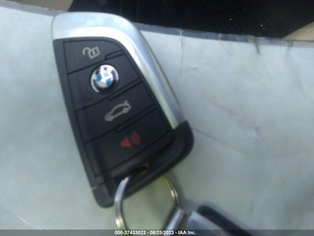BMW X1 Xdrive28i 2017 WBXHT3Z38H4A55461 Image 11