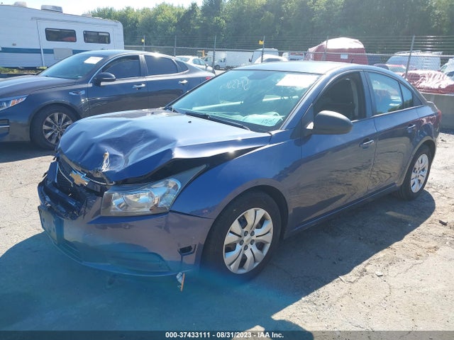 Chevrolet CRUZE LS 2014 1G1PA5SG0E7440746 Image 2