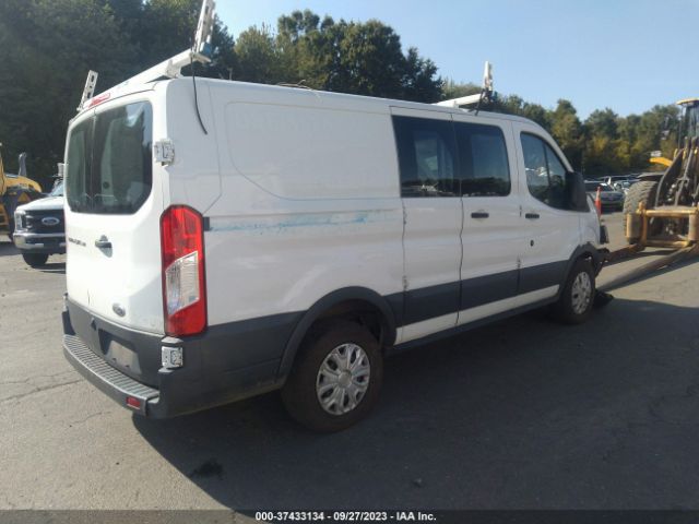 1FTYR1ZM8HKA69832 Ford TRANSIT VAN