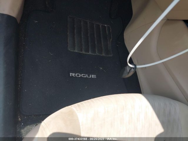 5N1AT2MV8JC818679 Nissan ROGUE SV