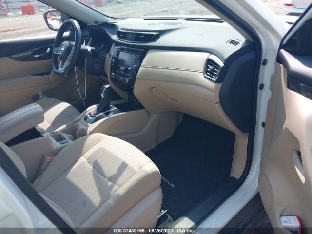 5N1AT2MV8JC818679 Nissan ROGUE SV