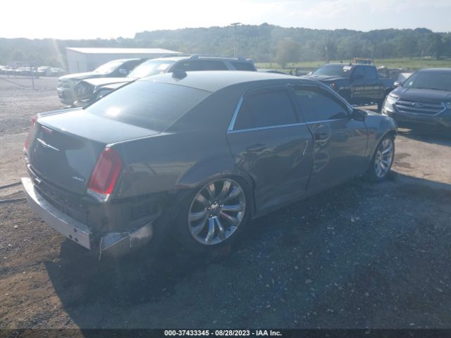 2C3CCAAG8JH201846 Chrysler 300 Touring L