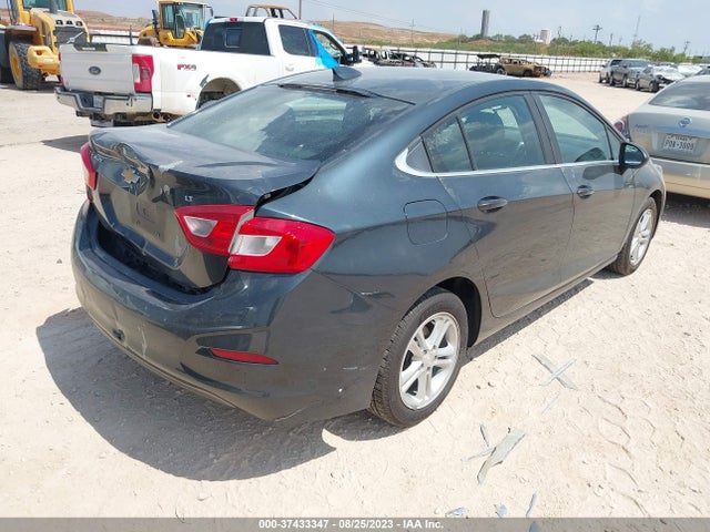 Chevrolet CRUZE LT 2017 1G1BE5SM2H7130722 Image 4