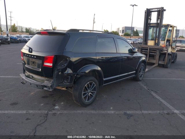 3C4PDCBGXJT526302 Dodge Journey Sxt