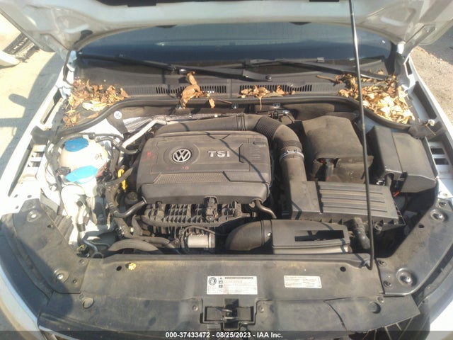3VWD17AJ8HM302768 Volkswagen Jetta 1.8t Sport