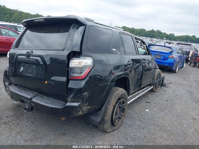 Toyota 4RUNNER SR5 2019 JTEBU5JR5K5637801 Image 4