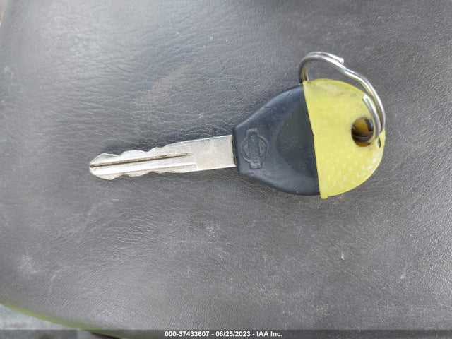 2001 NISSAN SENTRA GXE VIN: 3N1CB51D31L470049