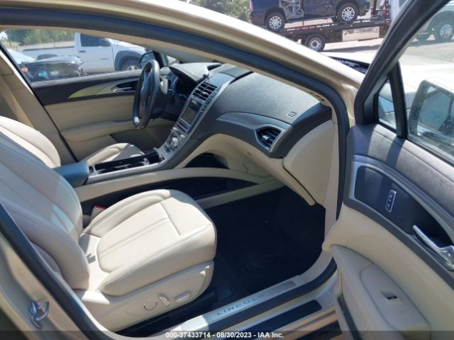 3LN6L5A93HR647835 Lincoln Mkz Premiere