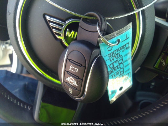 2022 Mini Roadster, VIN: WMW43DL08N3N69855
