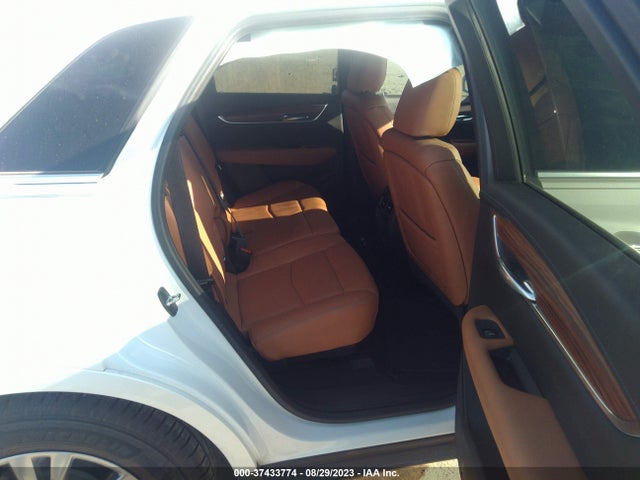 1GYKNCRSXLZ117384 Cadillac Xt5 Premium Luxury Fwd
