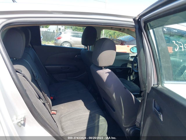 Chevrolet SONIC LT 2014 1G1JC6SH6E4203517 Image 8