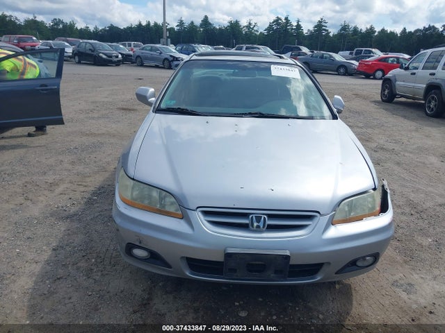 2001 HONDA ACCORD CPE EX VIN: 1HGCG31731A020052