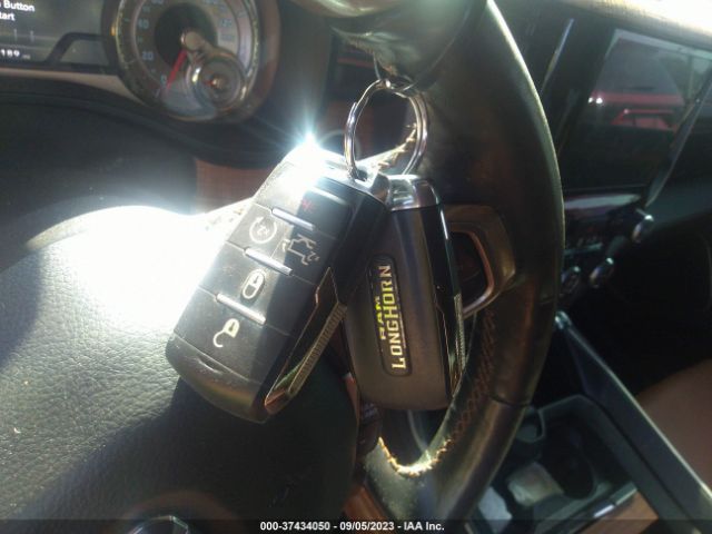 2019 RAM 1500 1C6SRFKT2KN516818 Photo 10