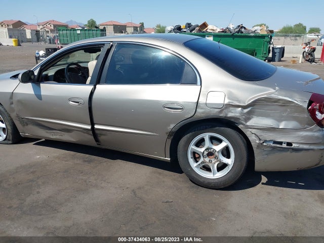 2002 OLDSMOBILE AURORA VIN: 1G3GR64H324168153