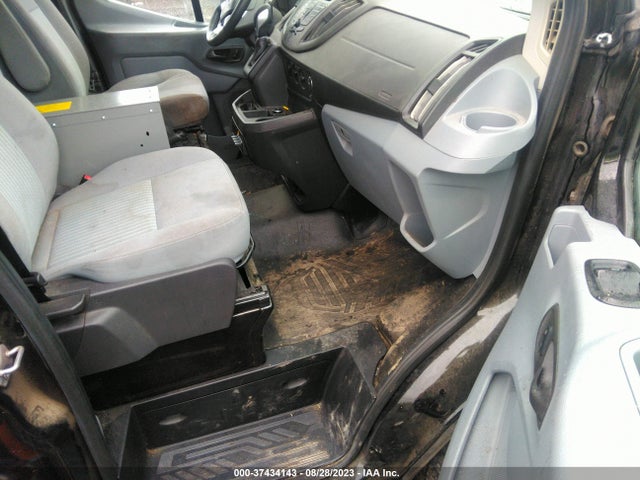 Ford Transit-150 2018 1FTYE1YM2JKA11640 Image 5
