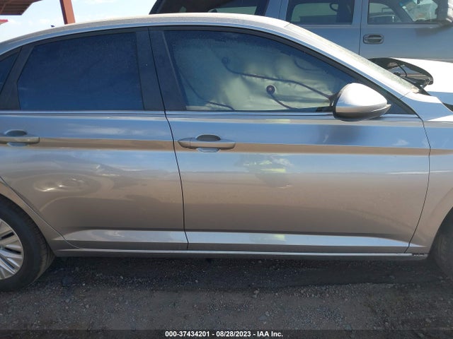 3VWC57BUXKM250060 Volkswagen Jetta S/se/r-line