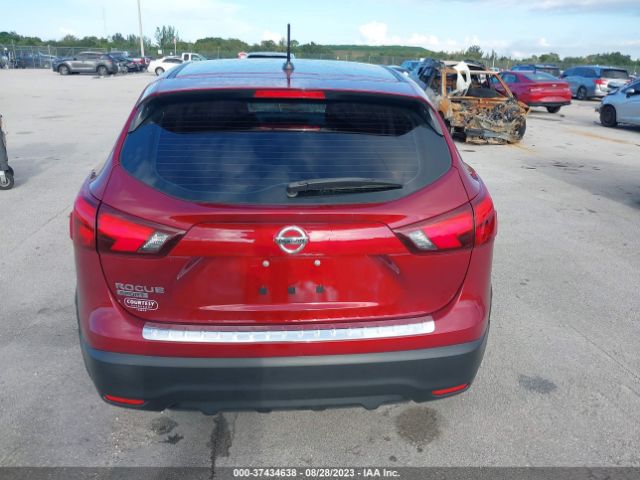 JN1BJ1CP6KW220685 Nissan Rogue Sport S