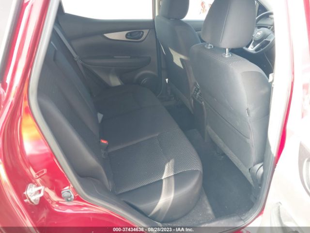 JN1BJ1CP6KW220685 Nissan Rogue Sport S