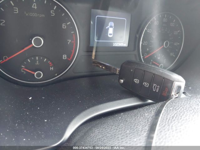 5XXGT4L32JG208576 KIA Optima S