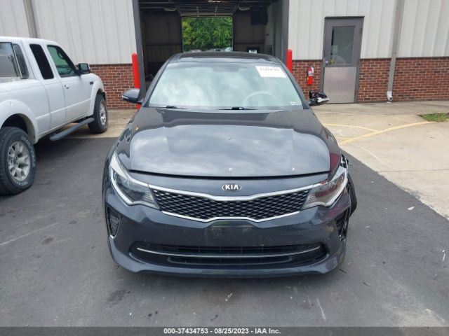 5XXGT4L32JG208576 KIA Optima S
