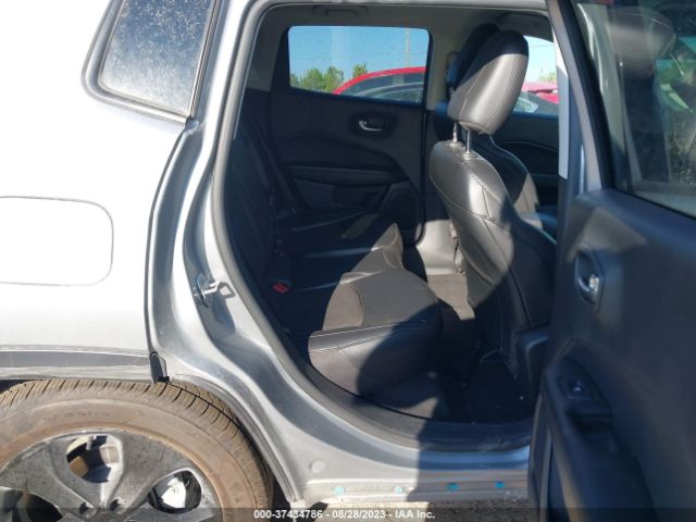3C4NJDBB8MT603716 Jeep Compass Altitude