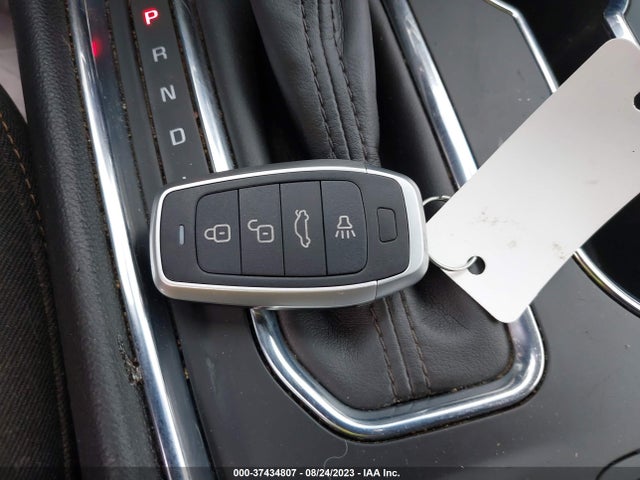 Chevrolet Traverse Ls 2018 1GNERFKW5JJ164959 Image 11