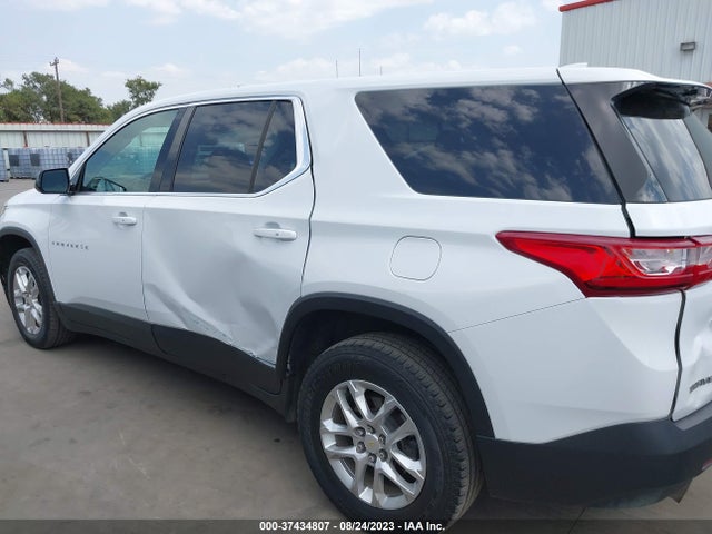 Chevrolet Traverse Ls 2018 1GNERFKW5JJ164959 Image 14