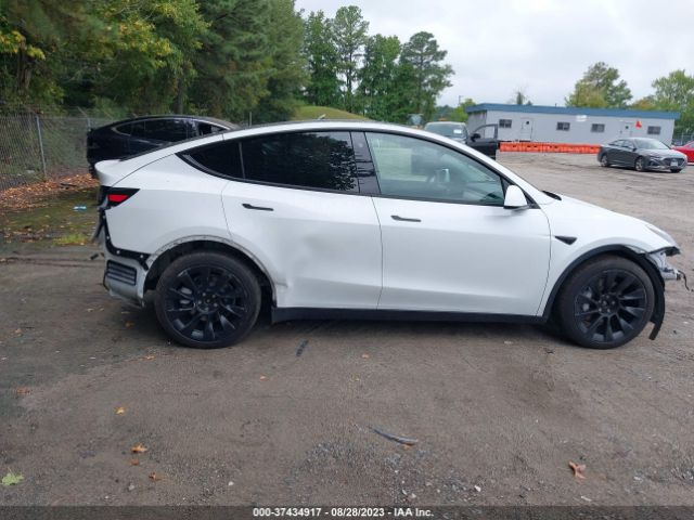 5YJYGDEE2MF074893 Tesla Model Y Long Range