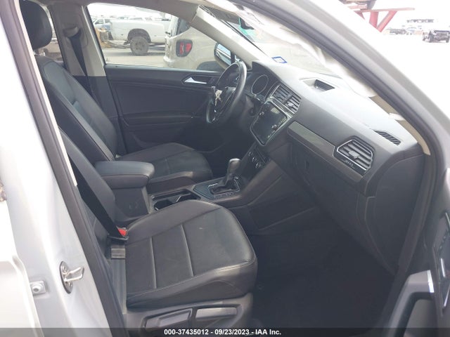 3VV3B7AX0JM199675 Volkswagen Tiguan Sel/se
