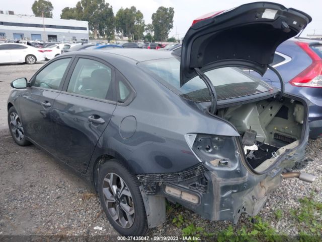 3KPF24AD3ME363886 KIA Forte Lxs