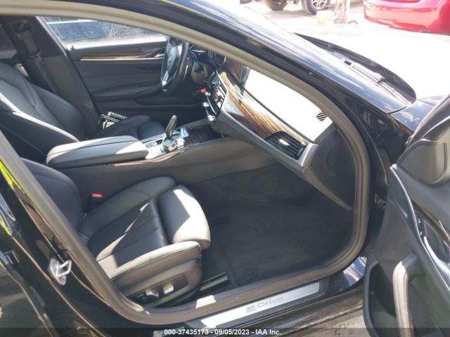 WBAJA9C50KB393659 BMW 530e Iperformance
