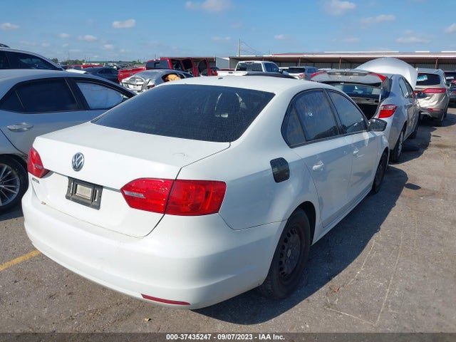 3VW1K7AJ8EM433422 Volkswagen Jetta Sedan S