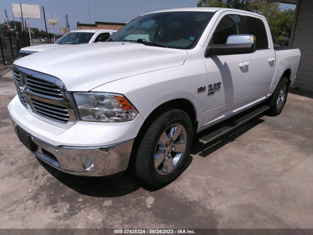 1C6RR6LT6KS666588 RAM 1500 Classic Lone Star