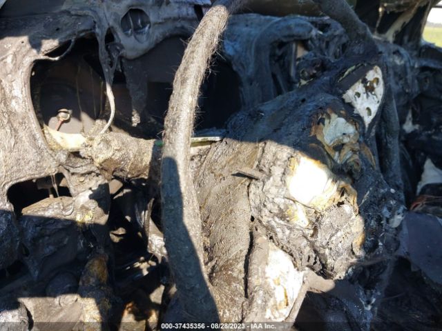 1GTG6CE38G1354385 GMC CANYON SLE