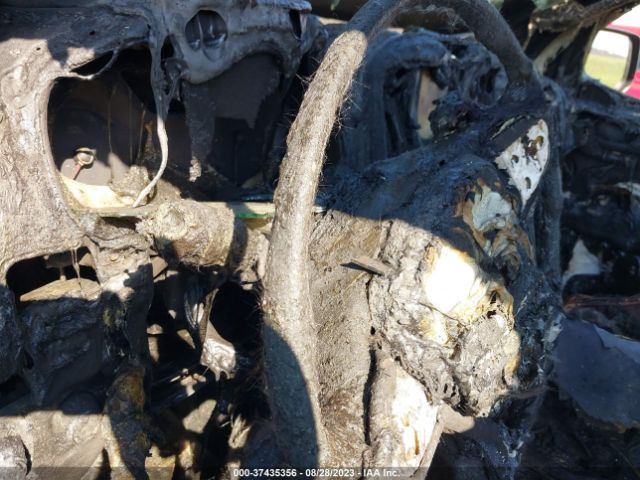 1GTG6CE38G1354385 GMC CANYON SLE