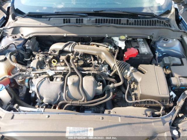 3FA6P0T90JR270756 Ford FUSION SE