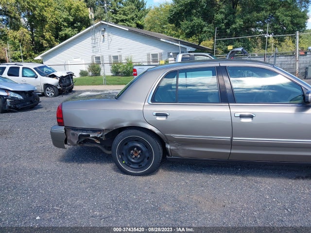 2003 MERCURY GRAND MARQUIS GS VIN: 2MEFM74W53X654986