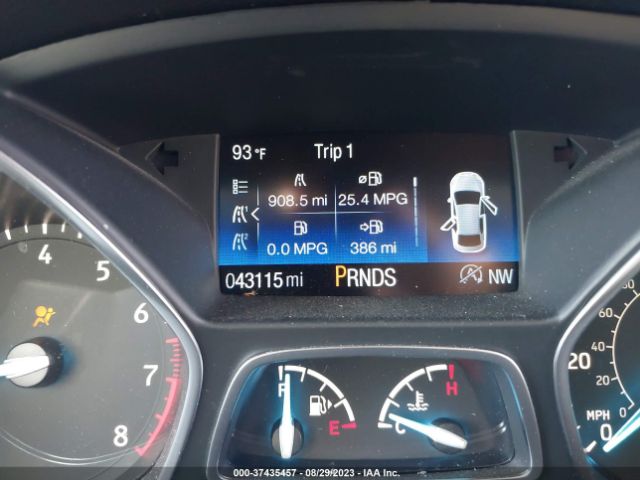 1FMCU0GD0KUA30892 Ford ESCAPE SE