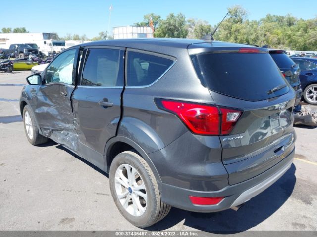 1FMCU0GD0KUA30892 Ford ESCAPE SE
