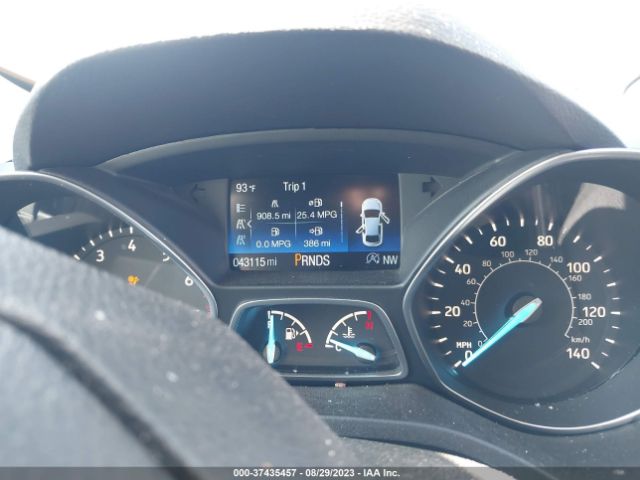 1FMCU0GD0KUA30892 Ford ESCAPE SE