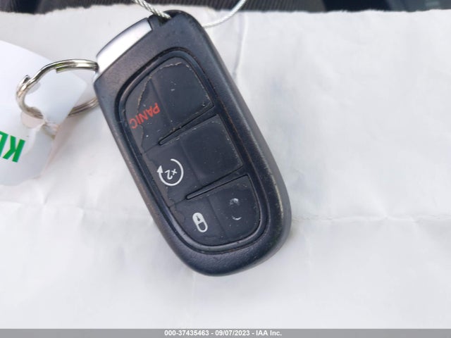2021 JEEP CHEROKEE LATITUDE PLUS VIN: 1C4PJMLB7MD101129