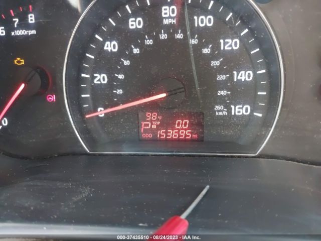 5XYKTCA63FG565172 KIA SORENTO LX