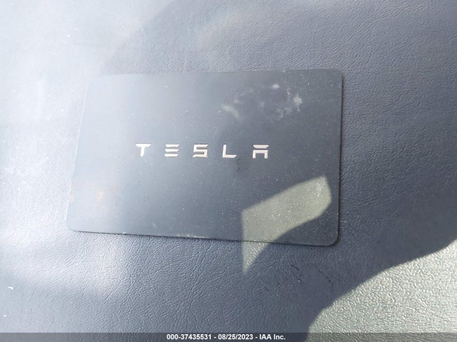 Tesla Model Y Long Range 2020 5YJYGDEE7LF036672 Image 10