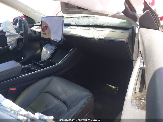 Tesla Model Y Long Range 2020 5YJYGDEE7LF036672 Image 5