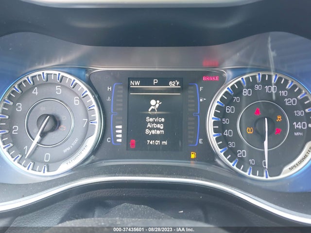 Chrysler 200 Limited 2015 1C3CCCAB3FN536365 Image 7