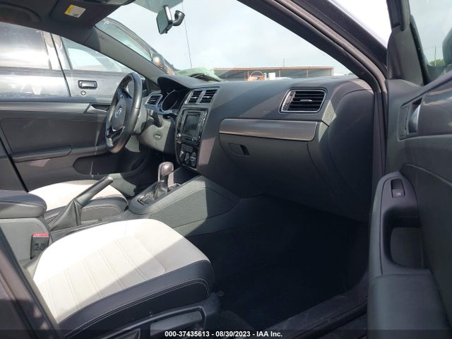 3VWD17AJ7GM399962 Volkswagen Jetta Sedan 1.8t Sport